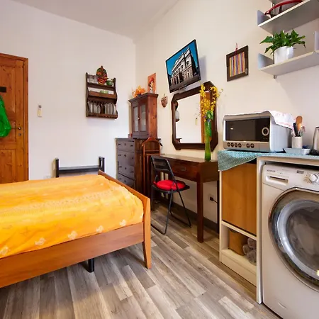 Bed & Breakfast Corner