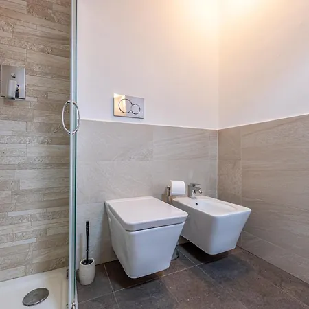 Sant' Ambrogio Flat Apartment *