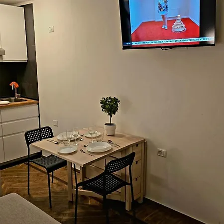 Casa Storica Piazza 5 Giornate