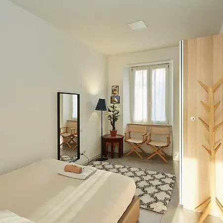 - Modern Flat Διαμέρισμα Μιλάνο