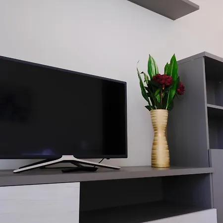 Bwr - Elegant Loft With Terrace, San Siro Апартаменты Милан