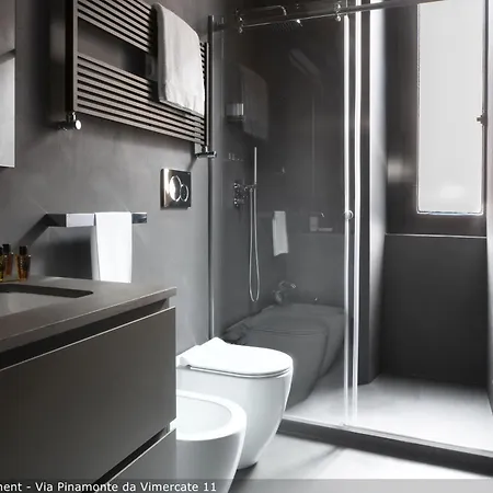 Brera In Porta Volta Apartamento Milão