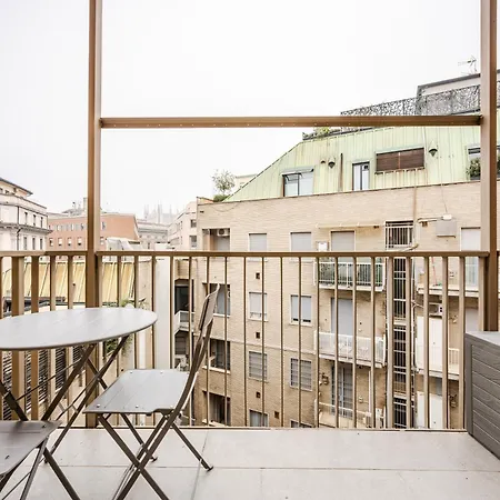 아파트 Luxury With View Steps From The Duomo *