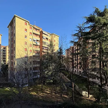 Moderno E Accogliente Bilocale Metro 4 Frattini Con Aria Condizionata E 15 Minutes To Center