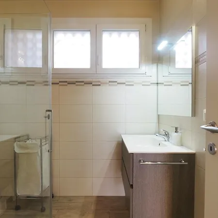 Primopiano - Tajani B Apartman