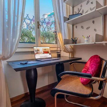 Apartment Old - Case Ospitali - Casa Pop, Art Luminoso Per 4 Citta Studi Lambrate Milan