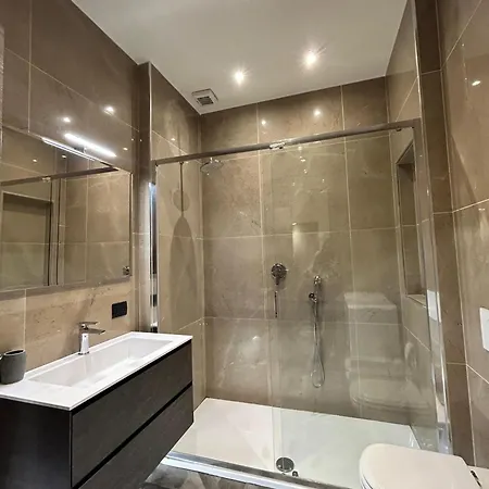 Davinci Near Duomo Lejlighed