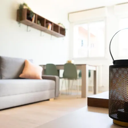 Arcimboldi's Nest - Close To Metro And Train ميلان