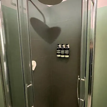 Appartement Welkhom Bocconi 1-bdr Milaan