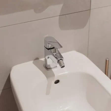 Gohost - Modern And Bright With Terrace And Balcony * Milano