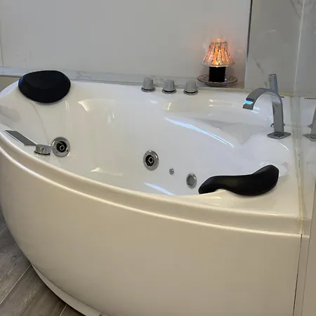 Apartman La Casa Di Raysa Con Idromassaggio Vicino Al Duomo