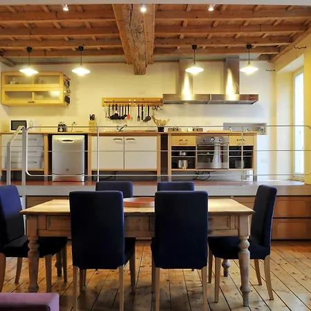 Brand New Porta Ticinese 70 아파트