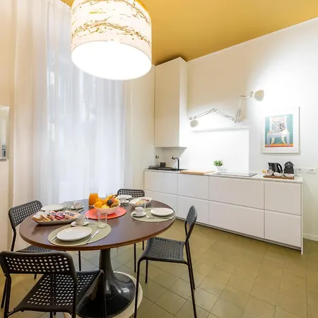 Ercole Ferrario 12 - Ampio E Luminoso Apartment *