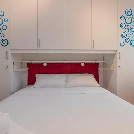 I Host - Scheiwiller 5 Milão