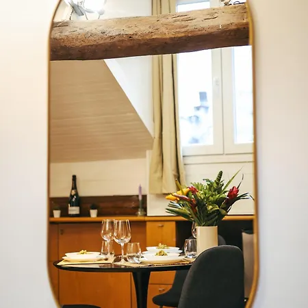 The Mirror Attic - Moscova Brera * 밀라노