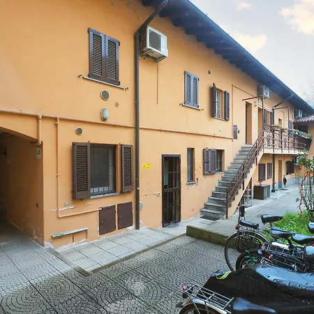 Primopiano - Chiesa Rossa * Milan