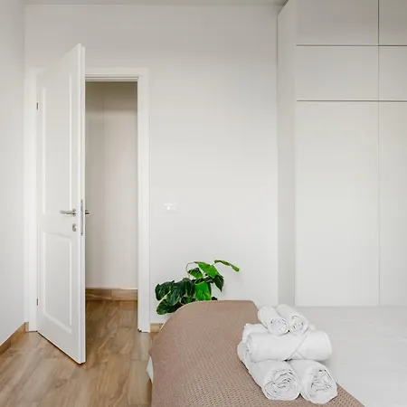 Apartment Repetti - Two Adjacent & Independent 10 Minutes To Centre & Linate Airport *
