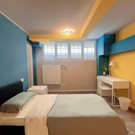 Проживание в семье B&B Pizza Room Twin Room Near Navigli Milan