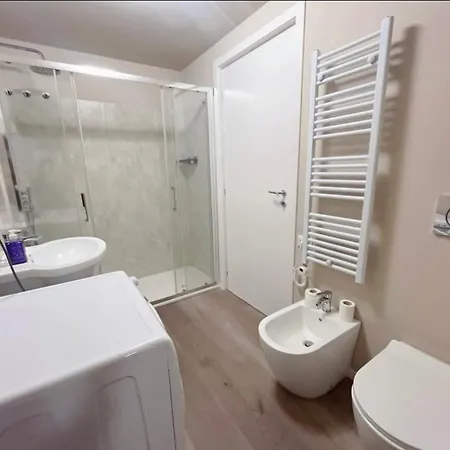 Проживание в семье B&B Pizza Room Twin Room Near Navigli Milan Милан