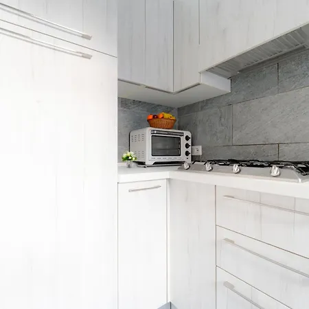 Apartment Luxury In Isola - De Castillia 20 *