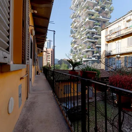 Luxury In Isola - De Castillia 20 Milan