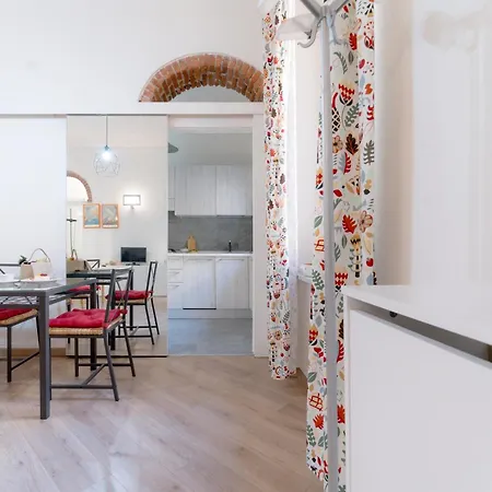 Luxury In Isola - De Castillia 20 Apartment *