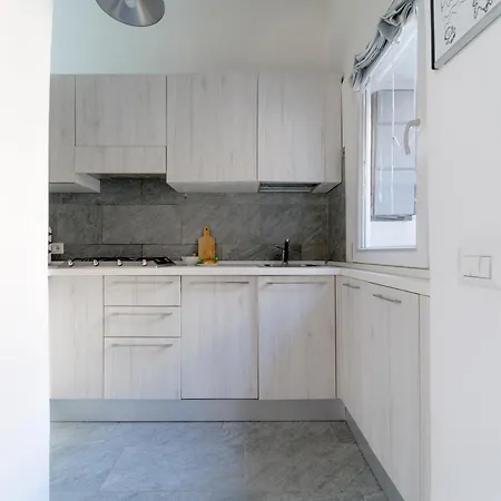 Apartment Luxury In Isola - De Castillia 20 *
