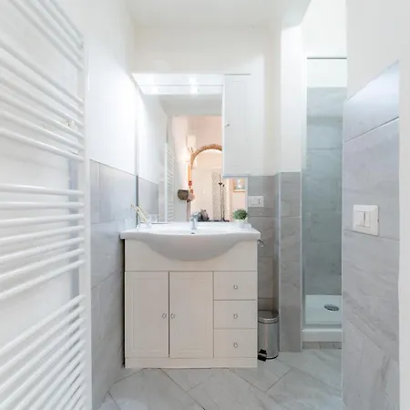 Luxury In Isola - De Castillia 20 *