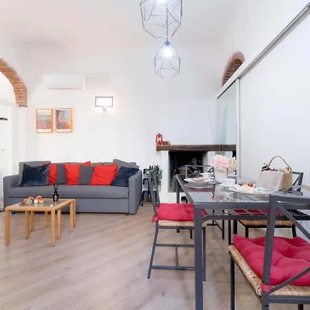 Luxury In Isola - De Castillia 20 Apartment *
