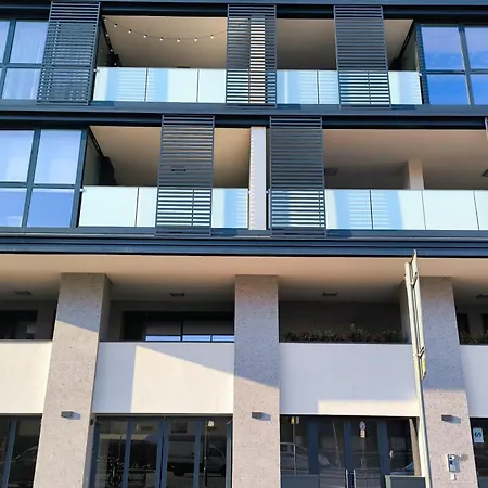 דירה In Financial District 4 Pax מילאנו