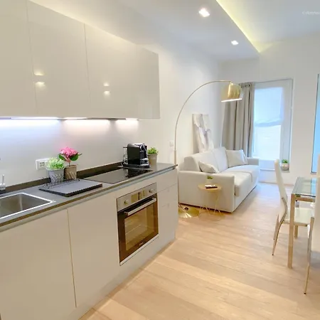 Meravigli 1 - 5 Minuti Dal Duomo *