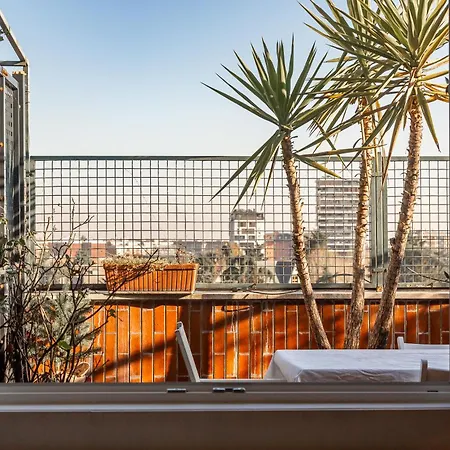 New Collection - With Terrace - Isola District Near Metro Appartamento Milano