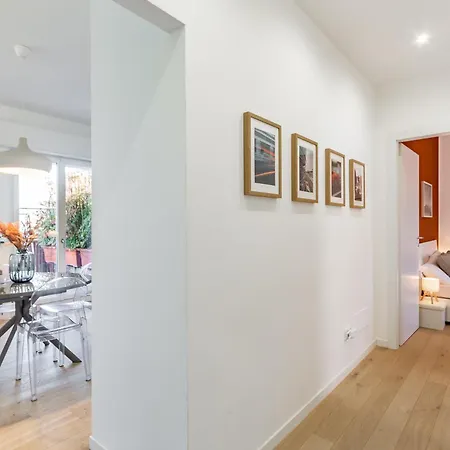 New Collection - With Terrace - Isola District Near Metro