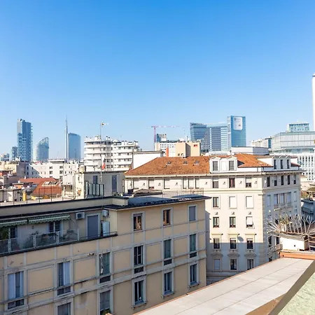 Repubblica-stazione Big House Skyline View 4 Pax Check In H24