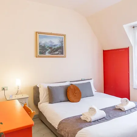 Repubblica-stazione Big House Skyline View 4 Pax Check In H24 *