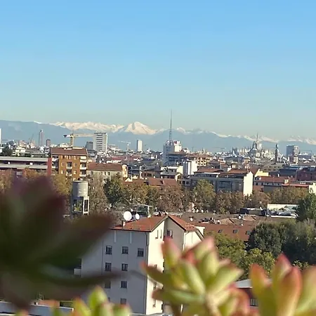 Апартаменты Bright And Panoramic Near Navigli,