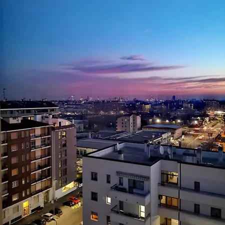 Bright And Panoramic Near Navigli, Апартаменты Милан