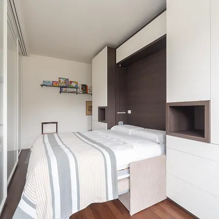 公寓式酒店 Charming & Bright Near Milan's Fashion District 米兰