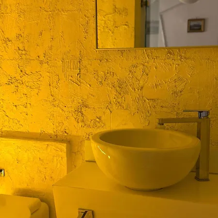 Alessi 13, Apartment