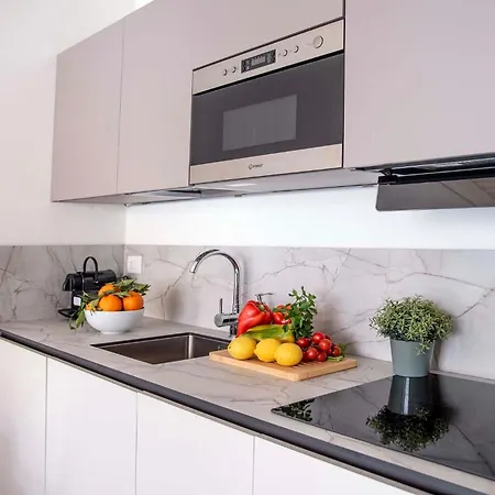 Maffucci 26 - Brand New Flat With Private Parking Spot Apartment Milan