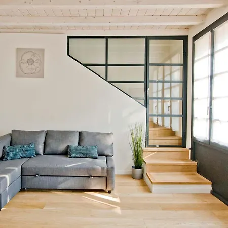 Maffucci 26 - Brand New Flat With Private Parking Spot *