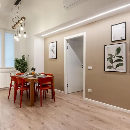 Stayeasy Sauli - 2 Bedrooms, 2 Bathrooms - Station Apartman *