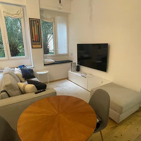 Visconti Di Modrone 18 Mediolan