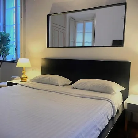 Apartment Dhomes - And Milan