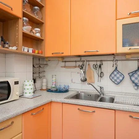 Xenia - Two-room With Terrace In Fondazione Prada Milão