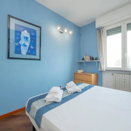 Xenia - Two-room With Terrace In Fondazione Prada * Milão