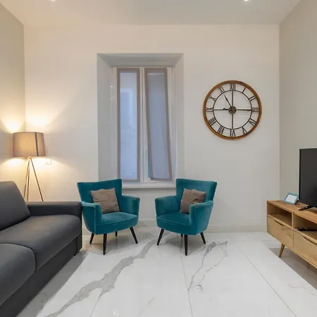 Xenia - Spacious Three-room In Moscova Area