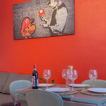 Spacious With Romantic Balcony And 2 Bathrooms Milan