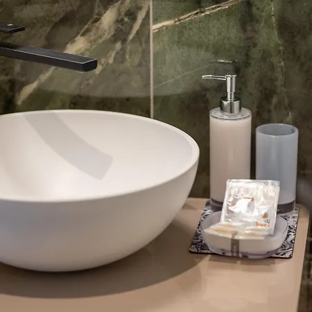 Modern In Galleria Pattari - Steps To Duomo *