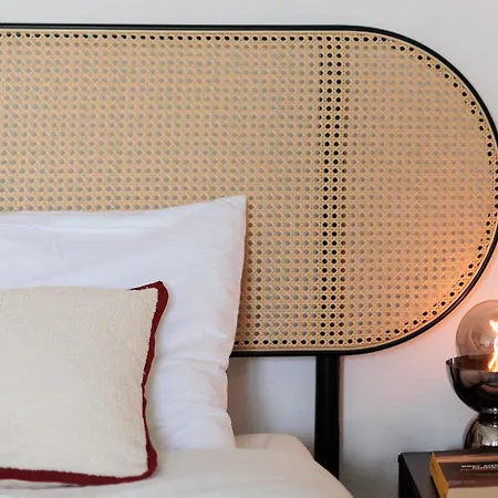 Di Design Con Vista Su Via Tortona *